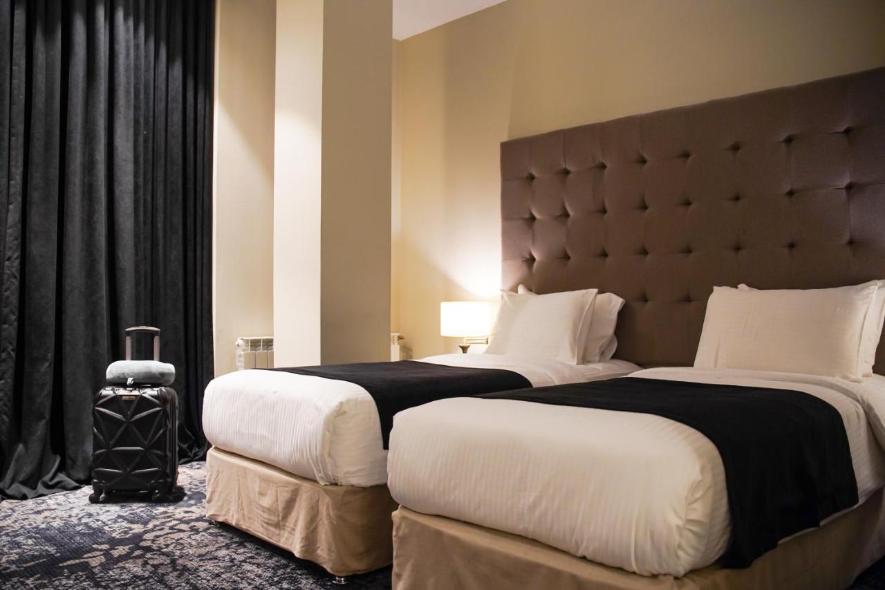 Europe Hotel Tiflis Habitación foto